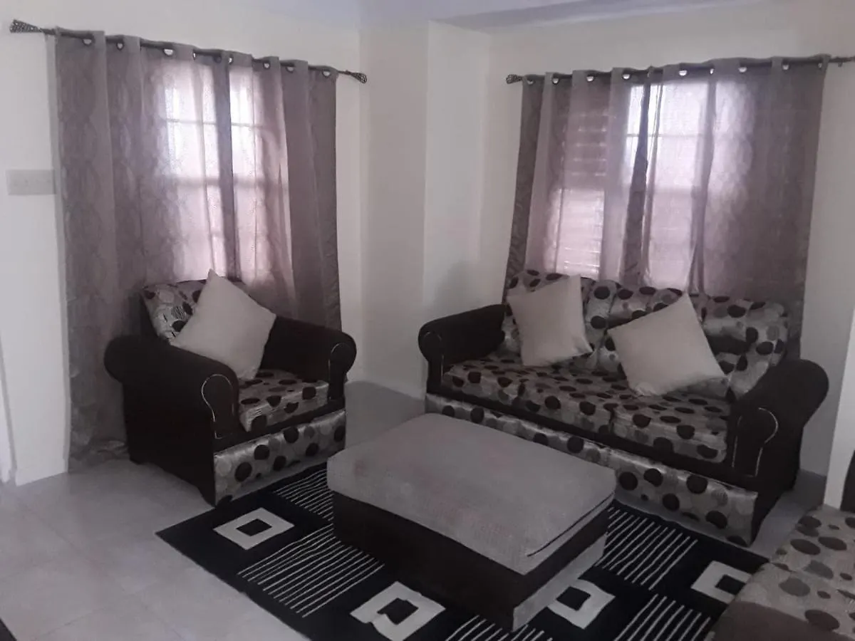 Heartland Estate Hotel Priory Guest house